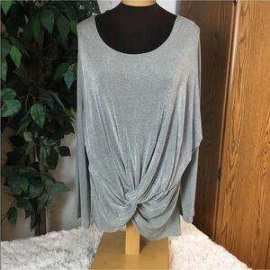 Attitudes by Renee gray long sleeve twist front top Woman’s size 2X scoop